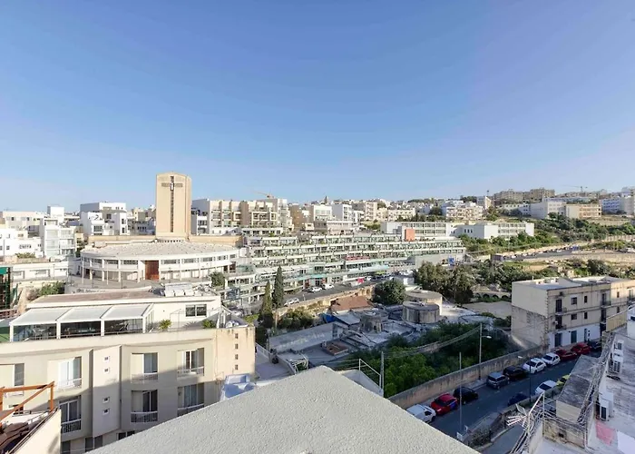 High-end Living Exclusive Penthouse St Julians