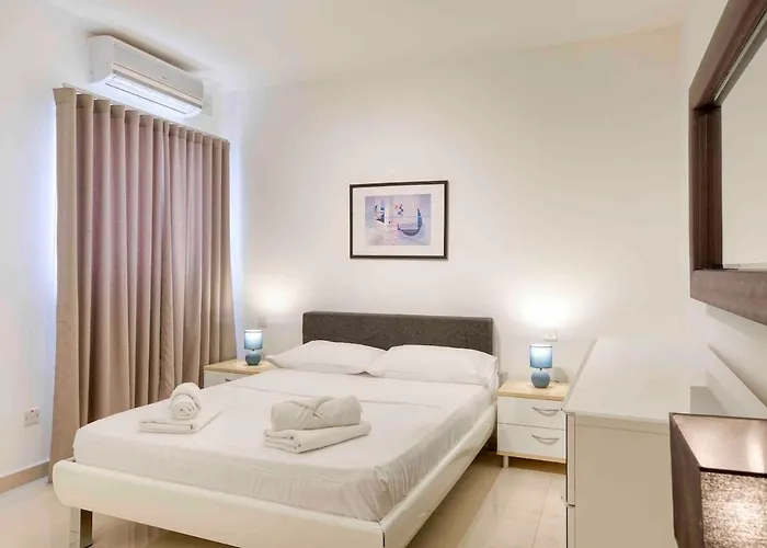 Lägenhet High-end Living Exclusive Penthouse St Julians St. Julian's