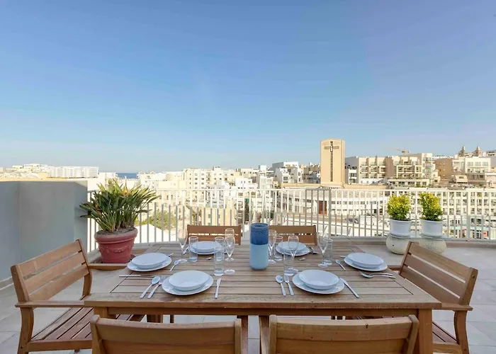 High-end Living Exclusive Penthouse St Julians